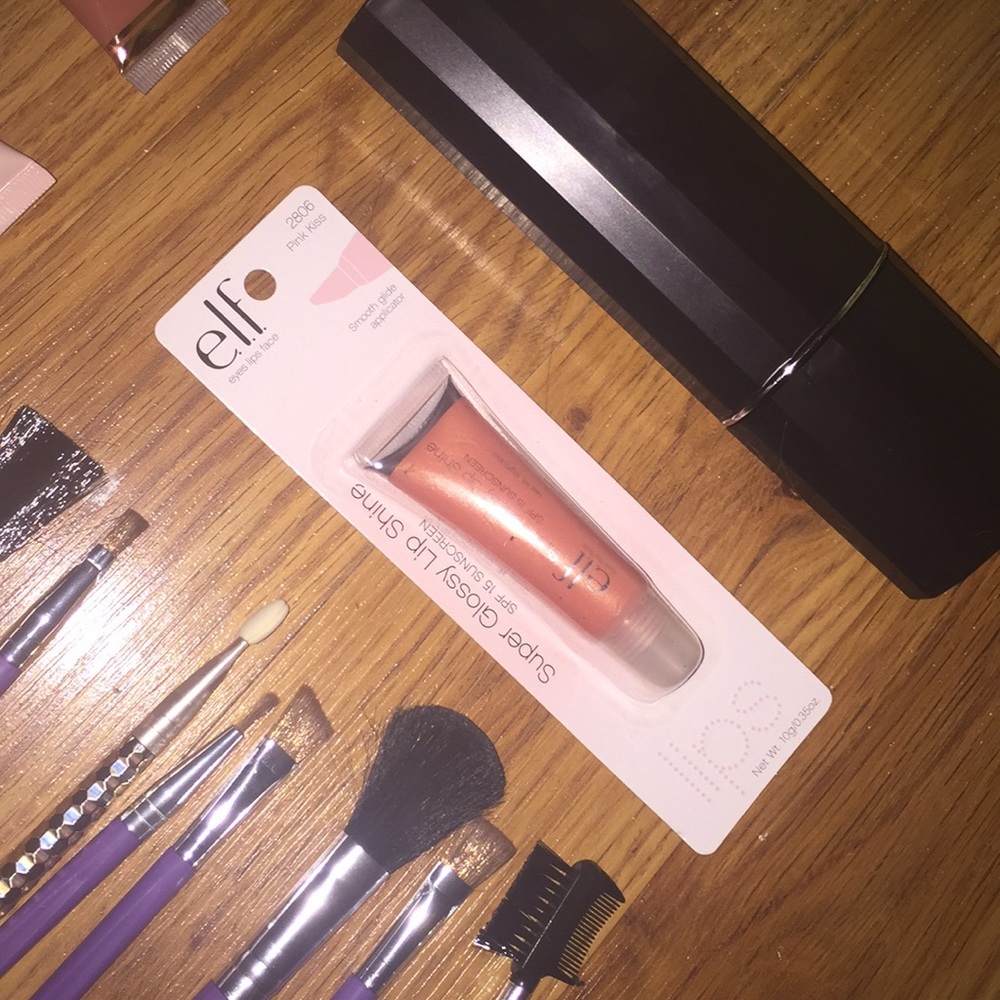 makeup bundle! - Picture 4 of 4